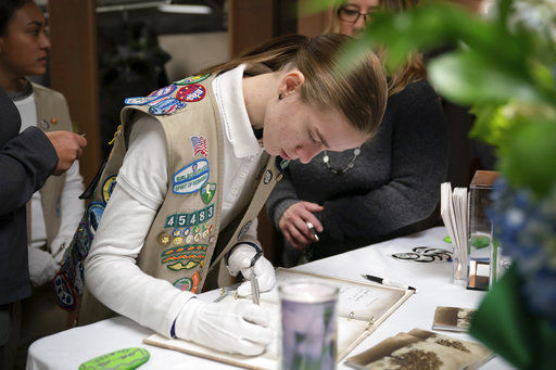 Wisconsin town mourns Girl Scout, mom killed in hit-and-run